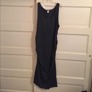 Old Navy maternity midi dress